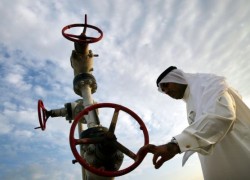 Саудовская Аравия повысила цены на нефть для Европы и понизила для Азии