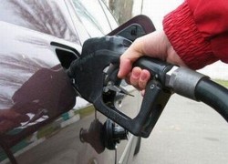 Сжиженный газ дешевеет в рознице, в мелком опте — снижаются цены ДТ и СУГ