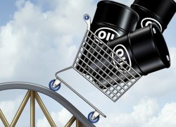 Крепкий доллар толкает мировые цены нефти вниз