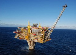 Норвегия пытается удержать Shell и Exxon миллиардными угрозами