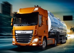 «Голубые фишки» снижают цены на бензины в мелком опте