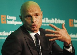 Gunvor: в мире слишком много нефти, ОПЕК+ лучше продлить сделку до конца 2018г