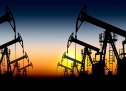 Цена барреля нефти Brent превысила $61