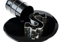 Цены на нефть незначительно снижаются