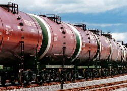 В 2017 Украина импортировала 1 млн тонн нефти на $442,2 млн и 7,8 млн тонн нефтепродуктов на $4,2 млрд