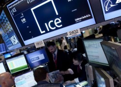 Цены на нефть корректируются после достижения рекордных отметок