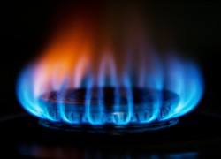 Газсбыты за год вдвое увеличили долги перед «Нефтегазом»