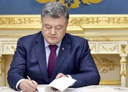 Порошенко подписал закон, регламентирующий установку счетчиков потребителям газа