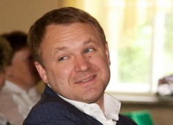 «Центрэнерго» закупит 100 тыс. тонн угля по 2400 грн/тонна у компании из орбиты Кропачева