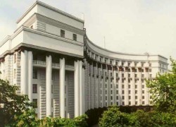 Кабмин хочет уменьшить потребление газа вдвое