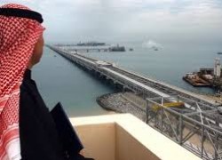 Кувейт прекратил экспорт нефти в США впервые за 25 лет
