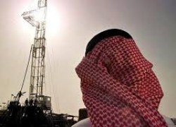 Саудовская Аравия в феврале повысит цены на все виды нефти для США