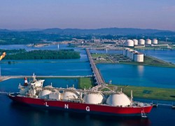 Sinopec планирует заключить сделку по СПГ на 20 лет с американской Cheniere