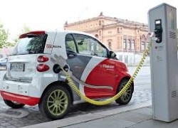 Тель-Авив собирается запретить обычные авто с 2025 года