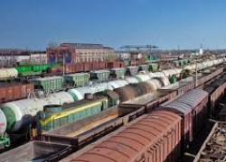 Укрзалізниця уклала договори на постачання дизпального