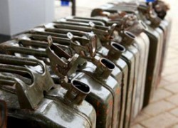 На Сумщине разоблачена база с нелегальным топливом