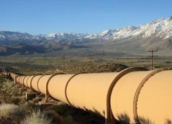 Иран обещает поставлять газ Оману