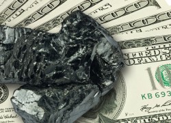 Центренерго розраховується з шахтарями за поставлене вугілля