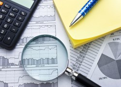 Нефть дешевеет на фоне обеспокоенности МЭА недавним ростом случаев коронавируса