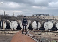 СБУ викрила на Кіровоградщині підпільне виробництво фальсифікованого пального
