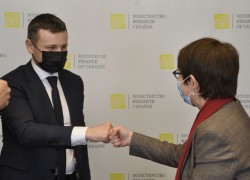 Мінфін розглядає можливість випуску облігацій для погашення «зелених» боргів