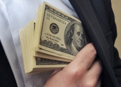 Китай инвестирует в разведку месторождений $13 млрд