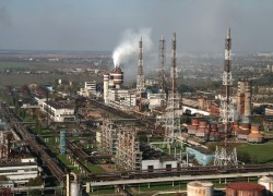Черкаський «АЗОТ» запускає проєкт з виробництва реагента для дизельних двигунів