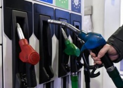 Кабмін дозволив обіг палива стандартів Євро 3 та Євро 4