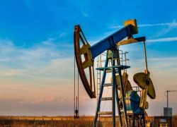 Нафта подешевшала через плани США з використання резервів