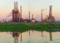 Китай планує побудувати екологічні та інтелектуальні нафтохімічні та хімічні об’єкти до 2025 року