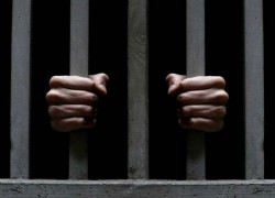 Перед судом предстанут таможенники, помогавшие компании Медведчука незаконно импортировать нефтепродукты