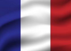 Макрон закликав французів скоротити споживання енергії на 10%