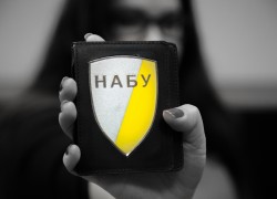 НАБУ та САП повідомили про підозру ексголові «Нафтогазу» Коболєву через премію