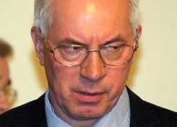 Азарову виднее: реверсу из Словакии быть!