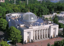Верховная Рада предлагает построить новый НПЗ