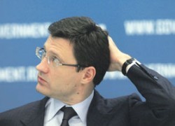 Минэнерго РФ не получало заявку об эксклюзивном праве для «Роснефти», – Новак