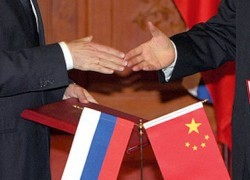 «Роснефть» поможет китайцам дойти до Арктики