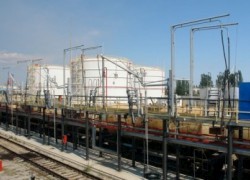 «Крымские власти» захватили Феодосийскую нефтебазу