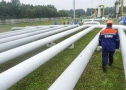 Украина останется основным транзитером российского газа в Европу – Bloomberg