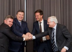 Ставицкий подписал газовое соглашение с Shell