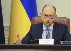 Облгазы, не устанавливающие счетчики за свой счет, лишатся лицензии, — Яценюк
