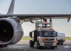 «Лукойл Авиэйшн Украина» завышает цены на авиатопливо в Одессе, — АМКУ