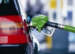 Дизтопливо на АЗС дешевеет, СПБТ немного подорожал