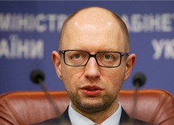 Премьер требует проверить обоснованность цен на АЗС