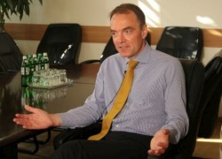 «Укрнефть» подписала контракт с Роллинзом