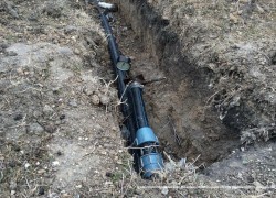 Погранслужба и СБУ обнаружили на Луганщине один из самых длинных контрабандных топливопроводов