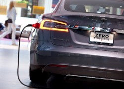 Убыточность Tesla заставляет Маска снижать цены на свои электромобили