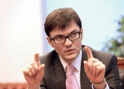 Деньги от 5% акциза с продажи топлива на АЗС должны идти на дороги, — Мининфраструктуры