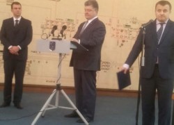 Порошенко скомандовал запустить ЛЭП от Ровенской АЭС к подстанции «Киевская»