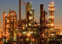 Украина хочет сесть на нефтяную иглу?